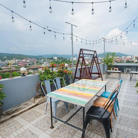 Luffy Hotel Uong Bi 외부 사진