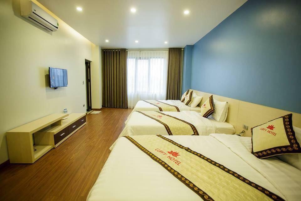 Luffy Hotel Uong Bi 외부 사진