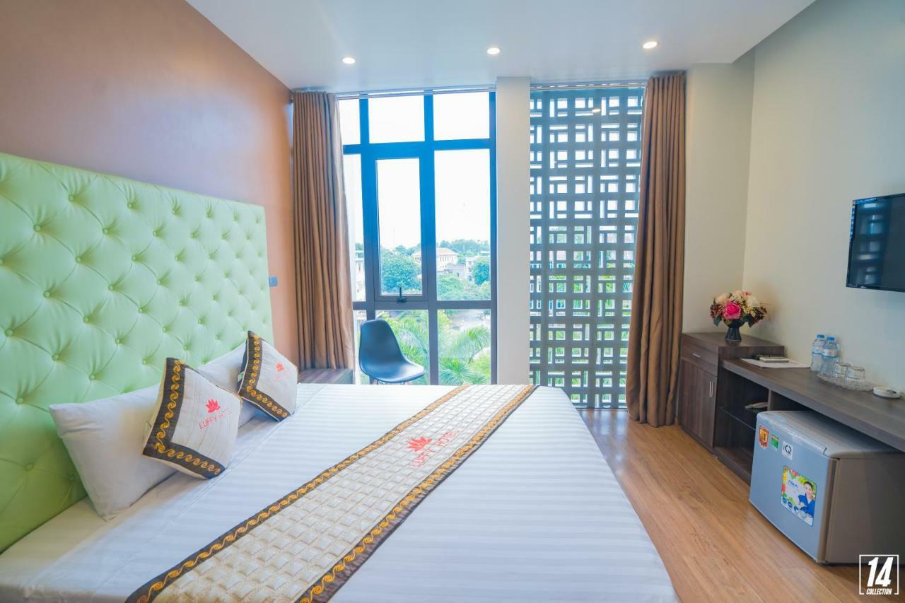 Luffy Hotel Uong Bi 외부 사진