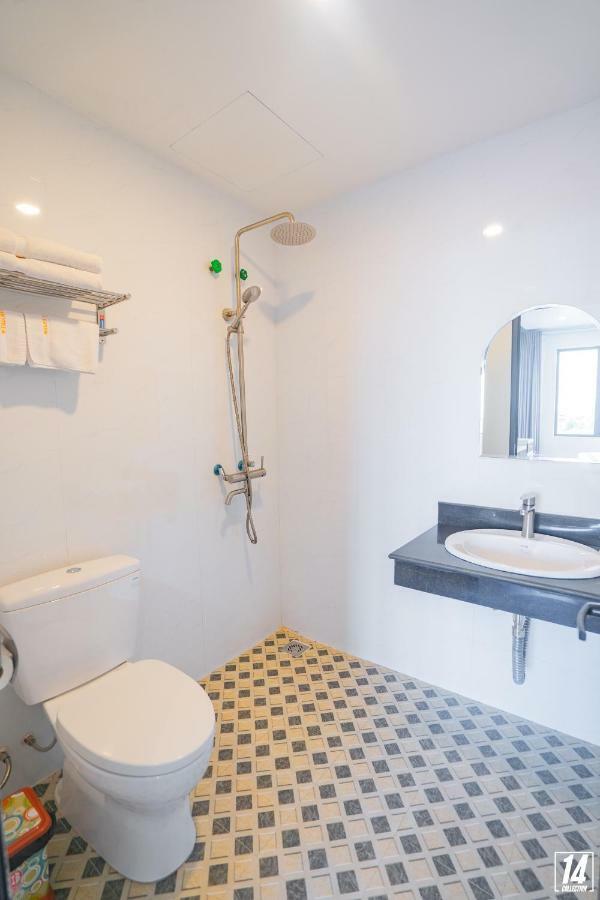 Luffy Hotel Uong Bi 외부 사진